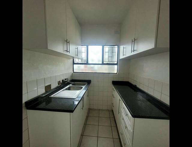 2 BEDROOM APARTMENT FOR SALE IN MONTCLAIR